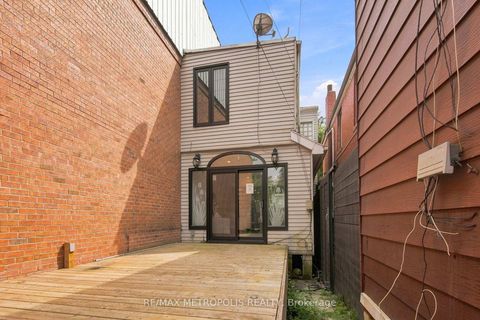 Photo 37 at 24 Marion Street, Roncesvalles, Toronto