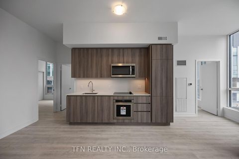 Photo 5 at 215 - 15 Richardson Street, Waterfront Communities C8, Toronto