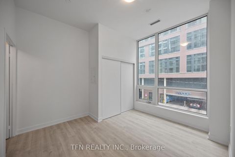 Photo 6 at 215 - 15 Richardson Street, Waterfront Communities C8, Toronto