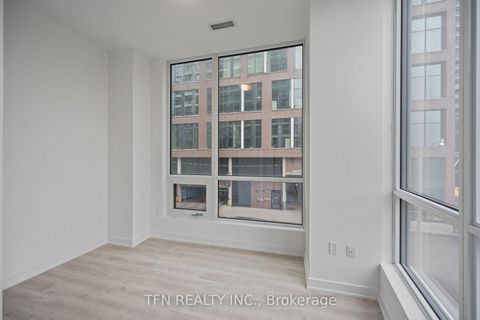 Photo 11 at 215 - 15 Richardson Street, Waterfront Communities C8, Toronto