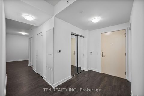 Photo 10 at 314 - 15 Richardson Street, Waterfront Communities C8, Toronto