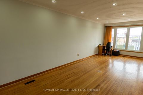 Photo 6 at 12 Brubeck Road, Humbermede, Toronto