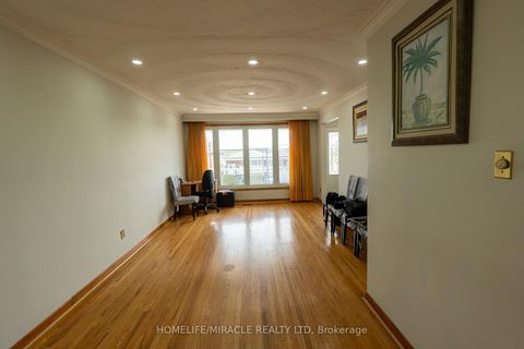 Photo 36 at 12 Brubeck Road, Humbermede, Toronto