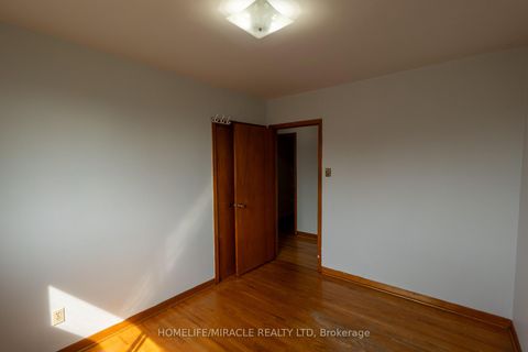 Photo 44 at 12 Brubeck Road, Humbermede, Toronto