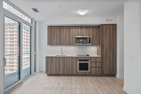 Photo 5 at 1114 - 15 Richardson Street, Waterfront Communities C8, Toronto