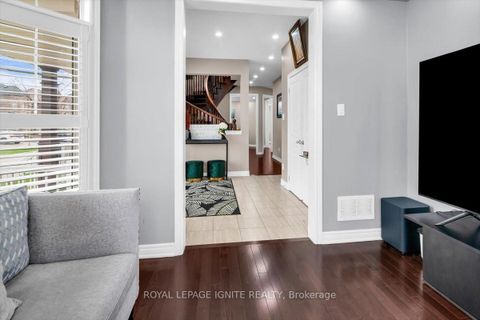 Photo 7 at 87 Richler Avenue, Kleinburg, Vaughan