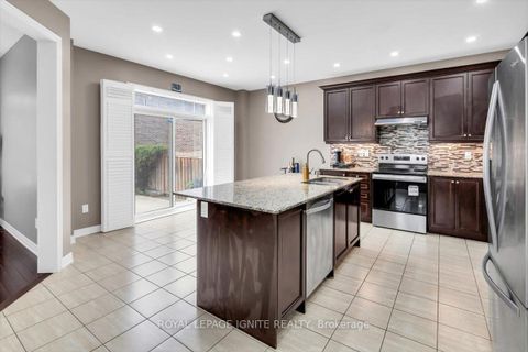 Photo 12 at 87 Richler Avenue, Kleinburg, Vaughan