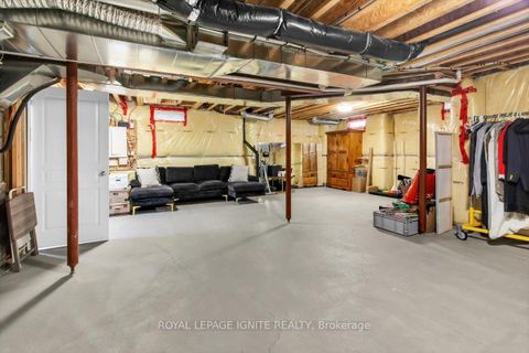 Photo 38 at 87 Richler Avenue, Kleinburg, Vaughan