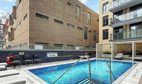 Photo 39 at 528 - 543 Richmond Street W, Waterfront Communities C1, Toronto