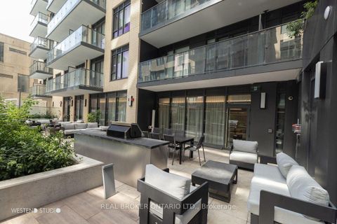 Photo 40 at 528 - 543 Richmond Street W, Waterfront Communities C1, Toronto