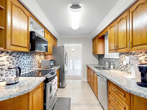 Photo 14 at 67 Ladner Drive, Pleasant View, Toronto