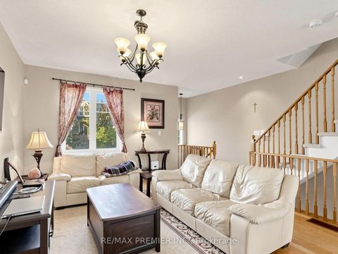Photo 7 at 95 John Bell Crescent, Birchmount, Toronto