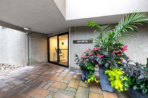 Photo 1 at C2 - 284 Mill Road, Markland Wood, Toronto