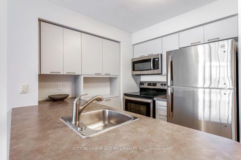 Photo 9 at PH2 - 255 Richmond Street E, Moss Park, Toronto