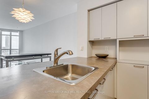 Photo 11 at PH2 - 255 Richmond Street E, Moss Park, Toronto