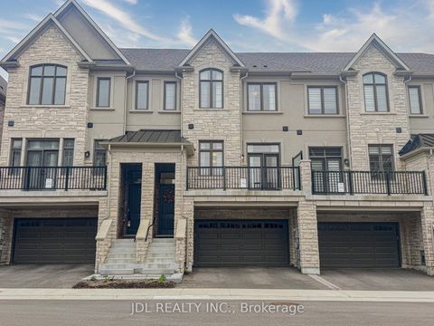 Photo 2 at 41 West Village Lane, Angus Glen, Markham