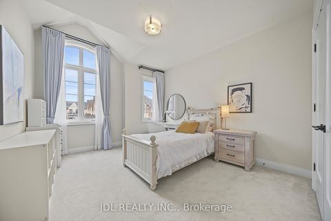Photo 33 at 41 West Village Lane, Angus Glen, Markham