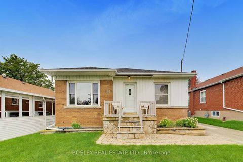 Photo 1 at 24 Tulip Drive, Maryvale, Toronto