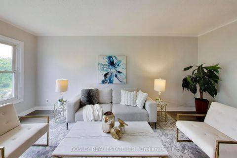 Photo 5 at 24 Tulip Drive, Maryvale, Toronto