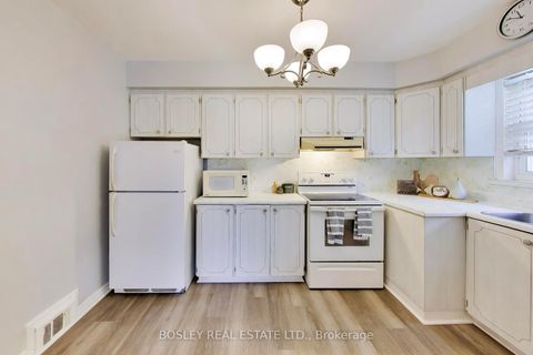 Photo 12 at 24 Tulip Drive, Maryvale, Toronto