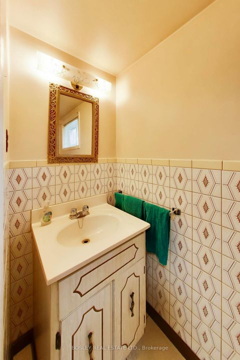 Photo 31 at 24 Tulip Drive, Maryvale, Toronto