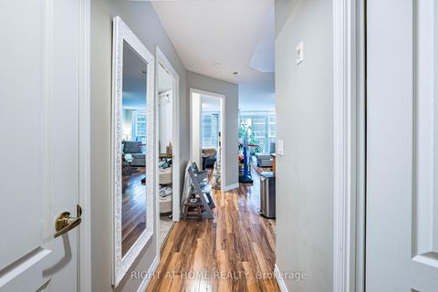 Photo 8 at 602 - 18 Stafford Street, Niagara, Toronto