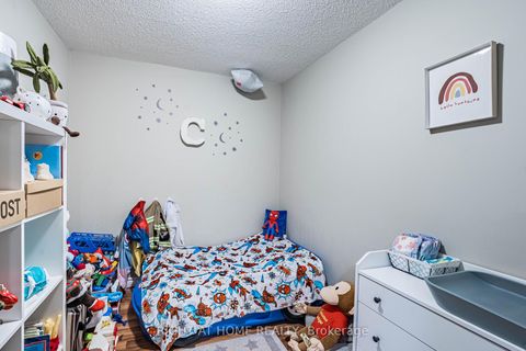 Photo 9 at 602 - 18 Stafford Street, Niagara, Toronto