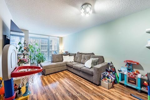 Photo 20 at 602 - 18 Stafford Street, Niagara, Toronto