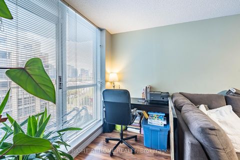 Photo 25 at 602 - 18 Stafford Street, Niagara, Toronto