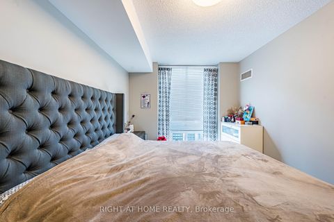 Photo 28 at 602 - 18 Stafford Street, Niagara, Toronto