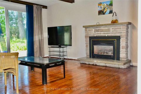 Photo 12 at 40 Brahms Avenue, Hillcrest Village, Toronto