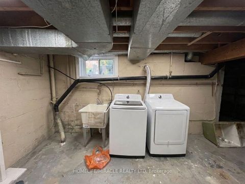 Photo 22 at 14178 Yonge Street, Aurora Estates, Aurora