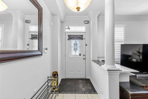 Photo 2 at 28 Herzberg Gardens, York University Heights, Toronto