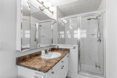 Photo 26 at 28 Herzberg Gardens, York University Heights, Toronto