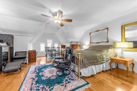Photo 28 at 28 Herzberg Gardens, York University Heights, Toronto