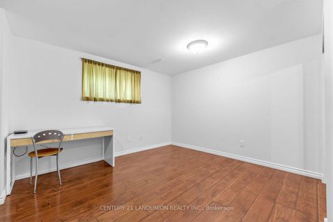 Photo 35 at 28 Herzberg Gardens, York University Heights, Toronto