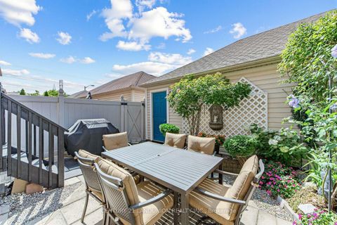 Photo 38 at 28 Herzberg Gardens, York University Heights, Toronto