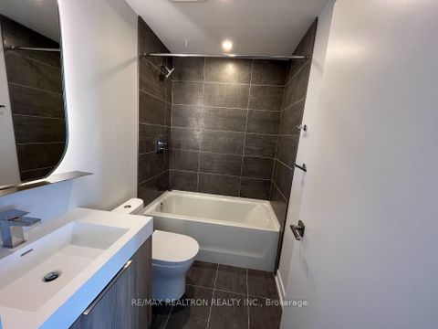 Photo 9 at 509 - 15 Holmes Avenue, Willowdale East, Toronto