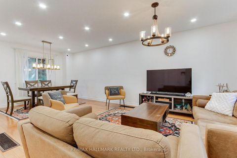 Photo 8 at 339 Neal Drive, Crosby, Richmond Hill