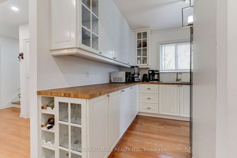 Photo 11 at 339 Neal Drive, Crosby, Richmond Hill