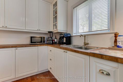 Photo 14 at 339 Neal Drive, Crosby, Richmond Hill