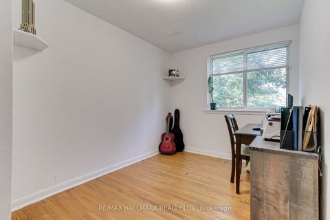 Photo 22 at 339 Neal Drive, Crosby, Richmond Hill