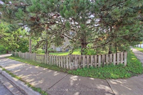 Photo 36 at 339 Neal Drive, Crosby, Richmond Hill
