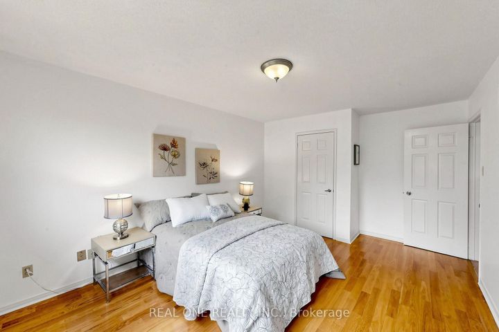 Photo 29 at 1960 Pimlico Court, Central Erin Mills, Mississauga