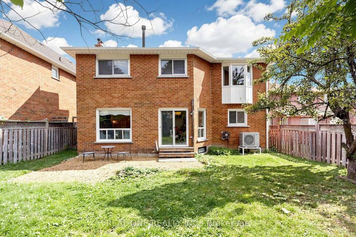 Photo 36 at 1960 Pimlico Court, Central Erin Mills, Mississauga