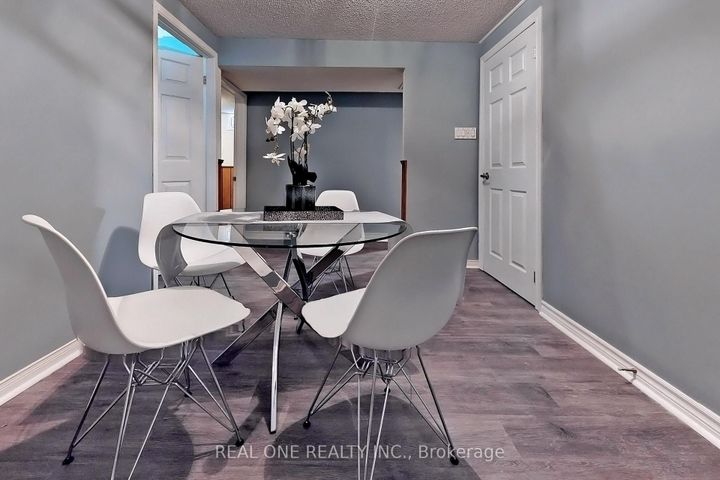Photo 42 at 1960 Pimlico Court, Central Erin Mills, Mississauga