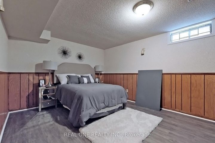 Photo 45 at 1960 Pimlico Court, Central Erin Mills, Mississauga