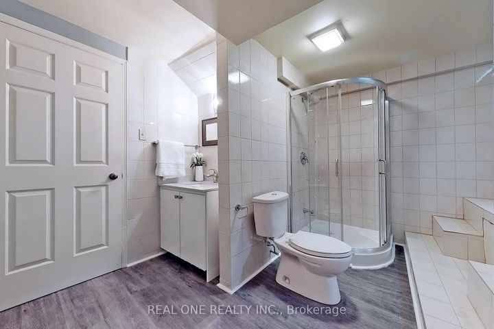 Photo 48 at 1960 Pimlico Court, Central Erin Mills, Mississauga