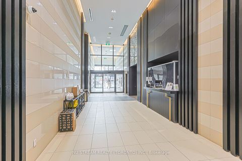 Photo 2 at 1710 - 501 Yonge Street, Yonge Corridor, Toronto