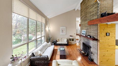 Photo 3 at 23 Benleigh Drive, Woburn, Toronto